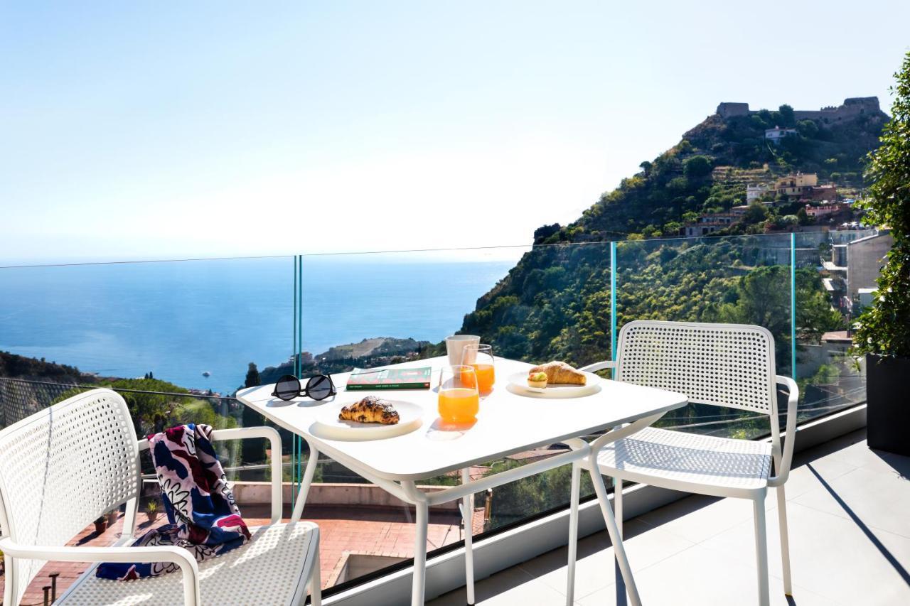 The View Luxury Apartments 陶尔米纳 外观 照片