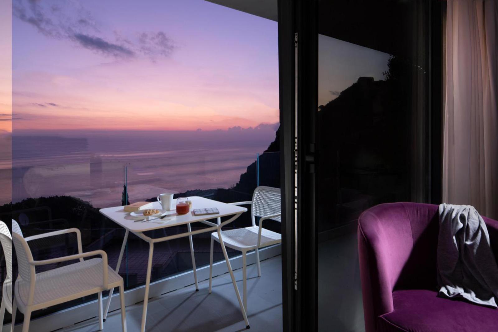 The View Luxury Apartments 陶尔米纳 外观 照片