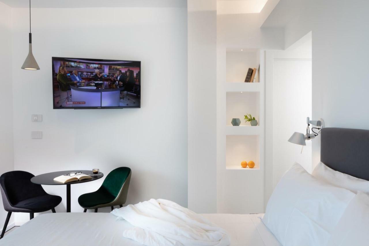 The View Luxury Apartments 陶尔米纳 外观 照片