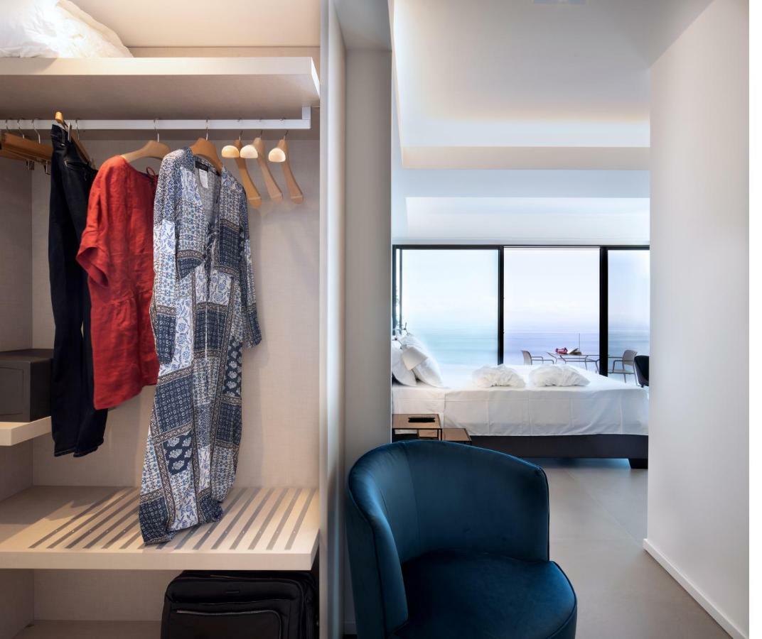 The View Luxury Apartments 陶尔米纳 外观 照片